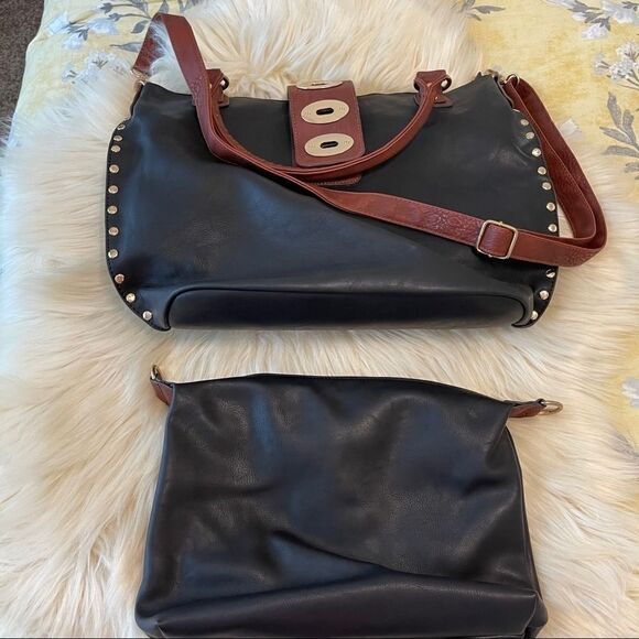 Victoria Elizabeth Dual Leather Purse - Picture 8 of 16